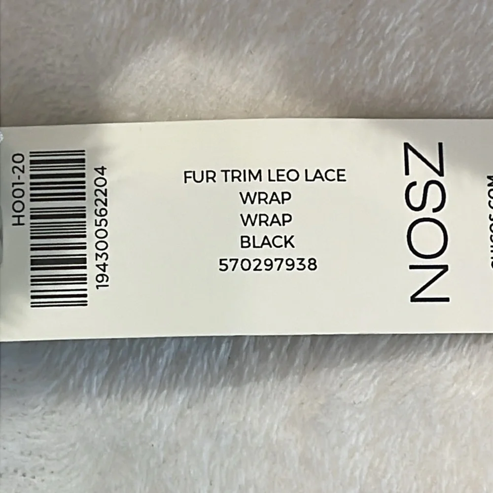 CHICOS NOSZ FUR TRIMMED LEO LACE WRAP. 27”X 70”